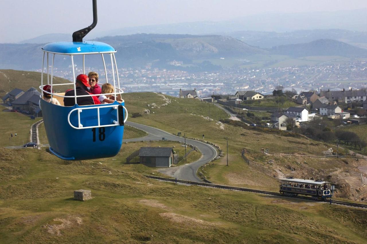 Hotel Gwesty Links Llandudno Exterior foto